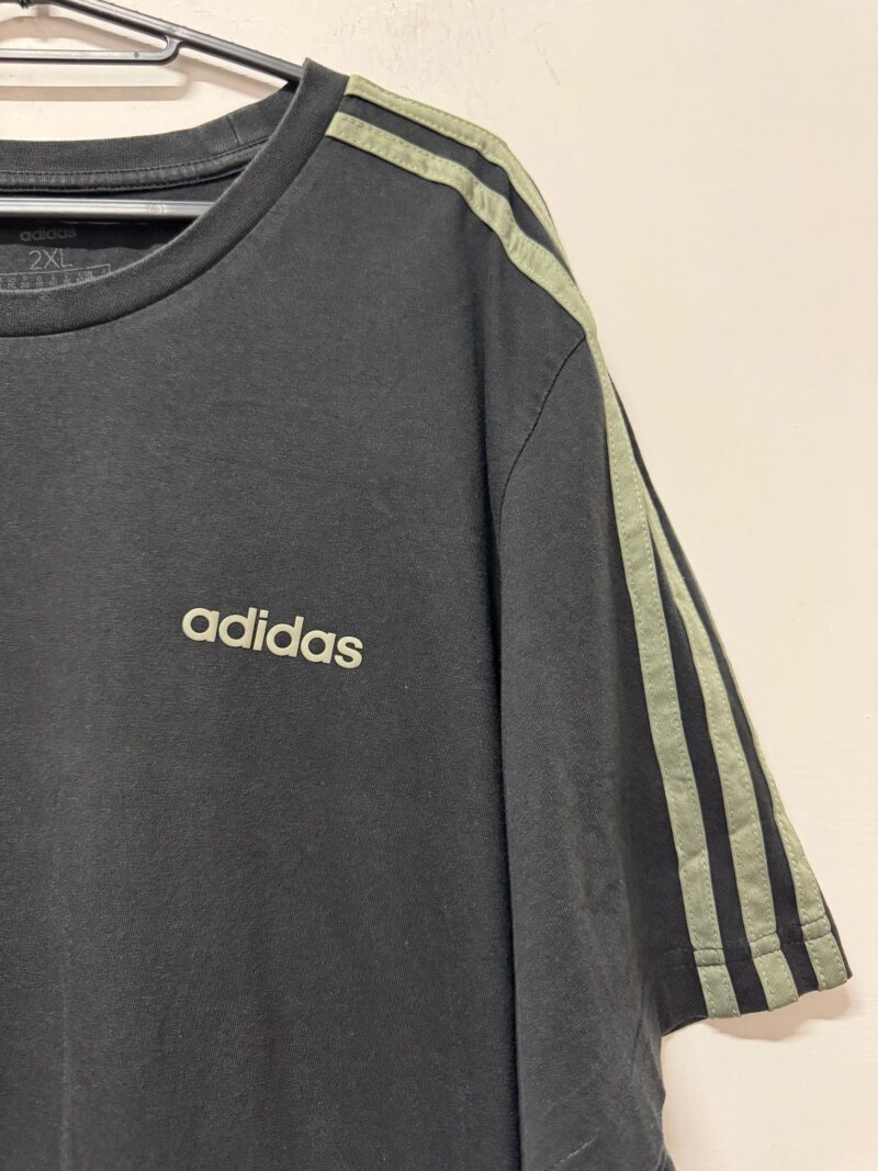 T-shirt Adidas uomo taglia XXL - immagine 3